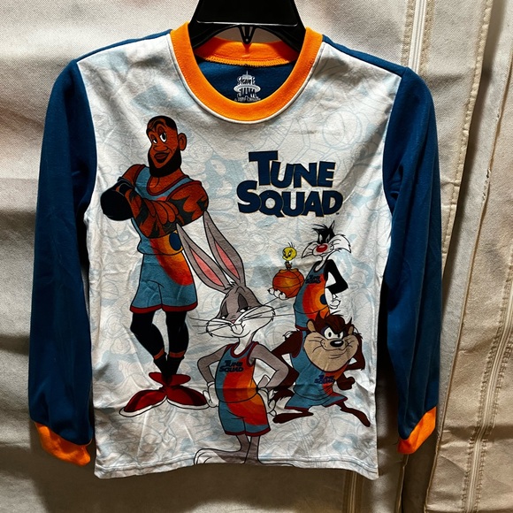 Space Jam Pajamas Nwot Lebron James Space Jam Tune Squad Pajama Set